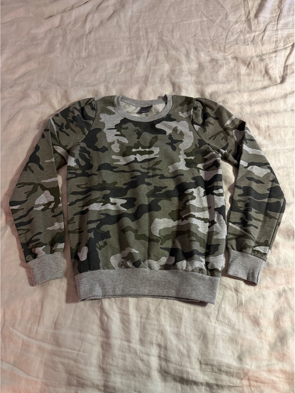 camo ichi utility y2k sweatshirt